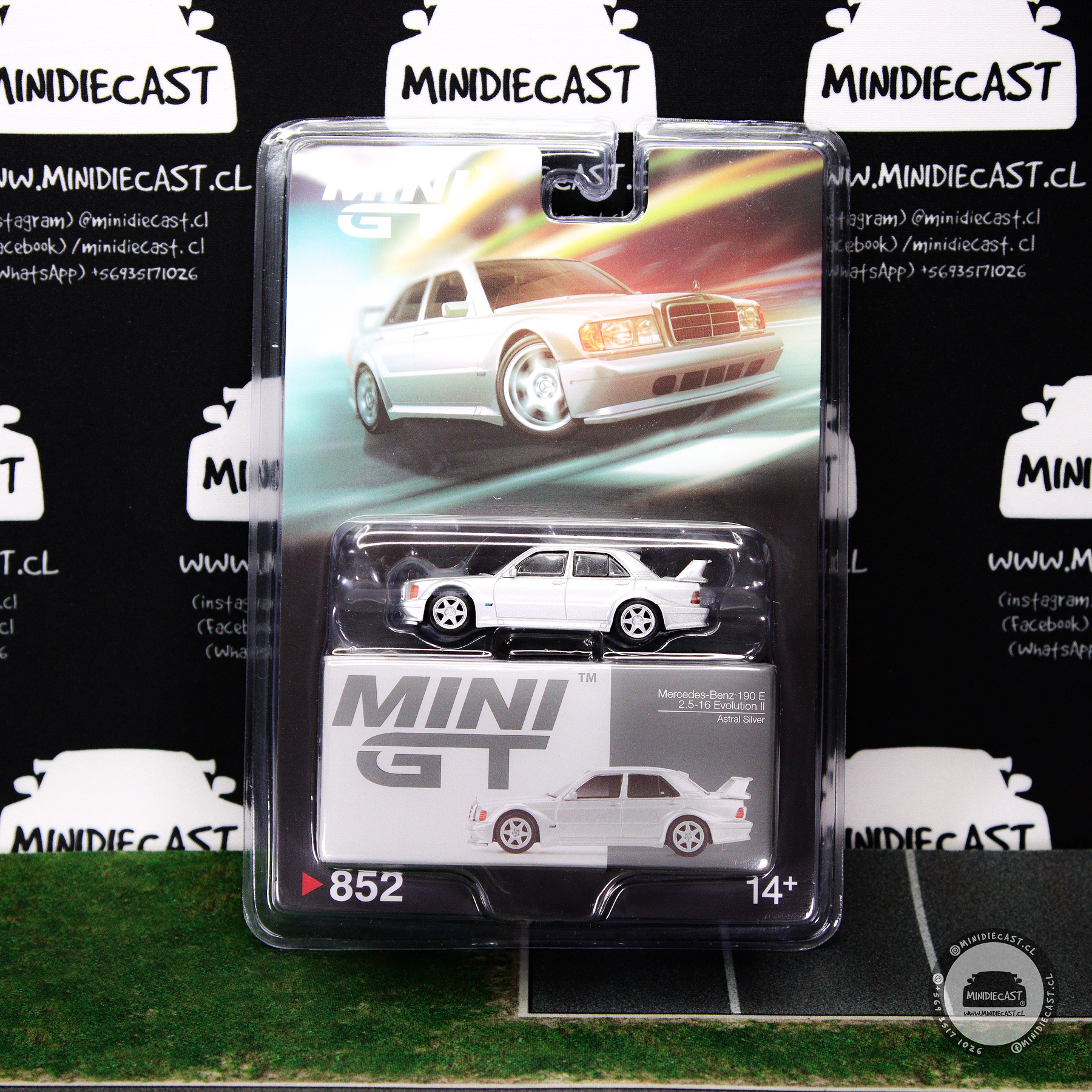 Mini GT 1:64 Mercedes-Benz 190E 2.5-16 Evolution II – Astral Silver.