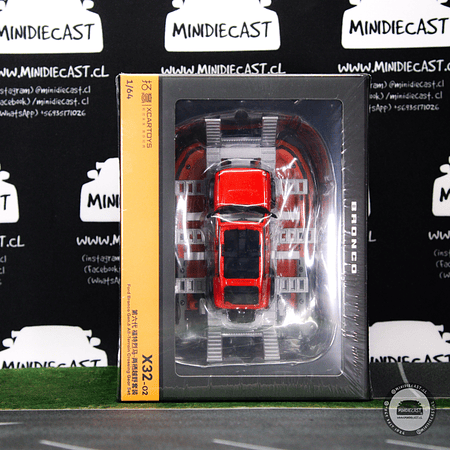 XCARTOYS 1:64 Ford Bronco Gen. 6 - All Terrain Crossing Gear Set.