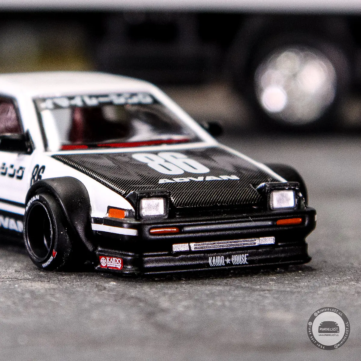 Mini GT x Kaido House 1:64 Toyota Sprinter Trueno KAIDO WORK