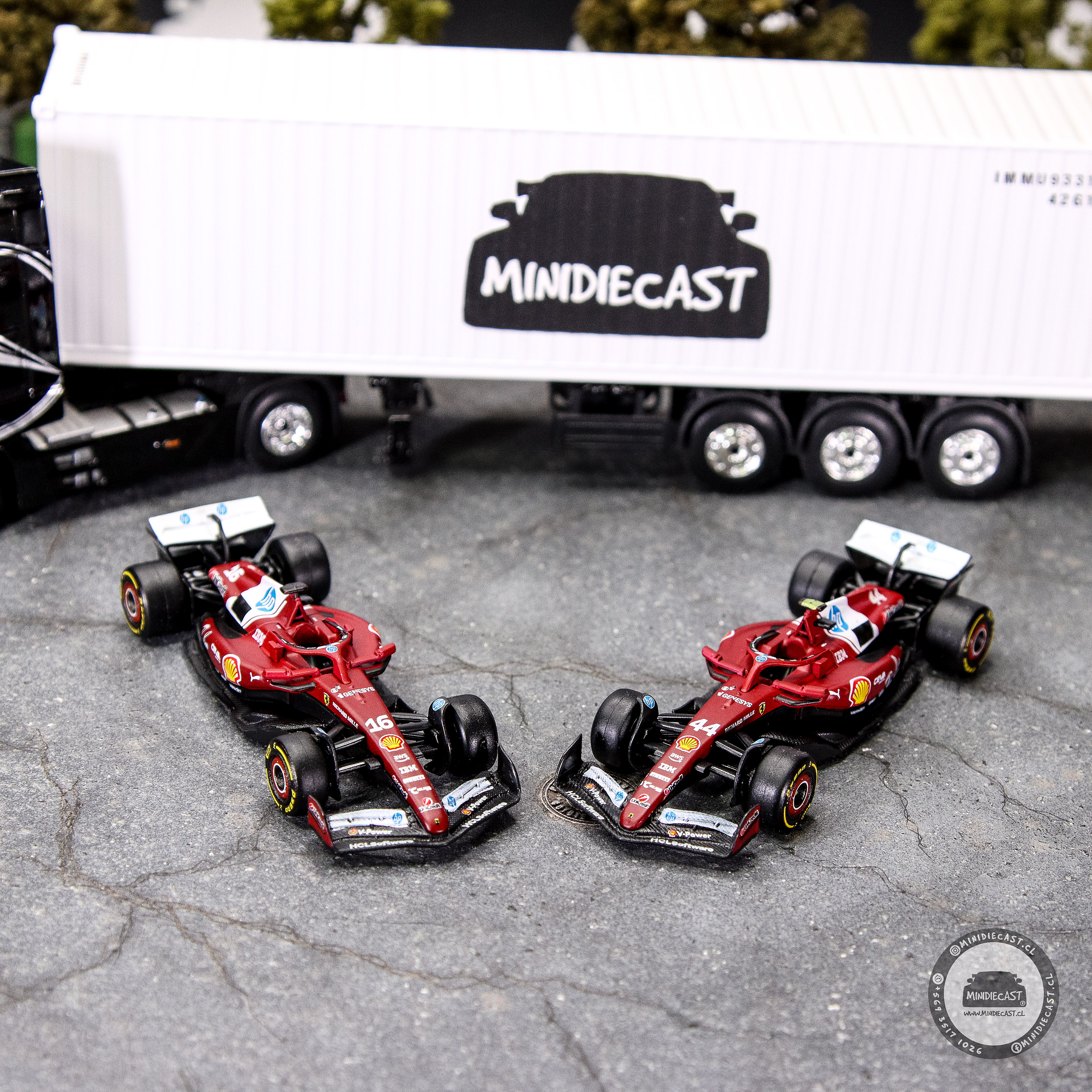 Bburago 1:64 F1 2025 Ferrari SF-25 #16 Charles Leclerc.