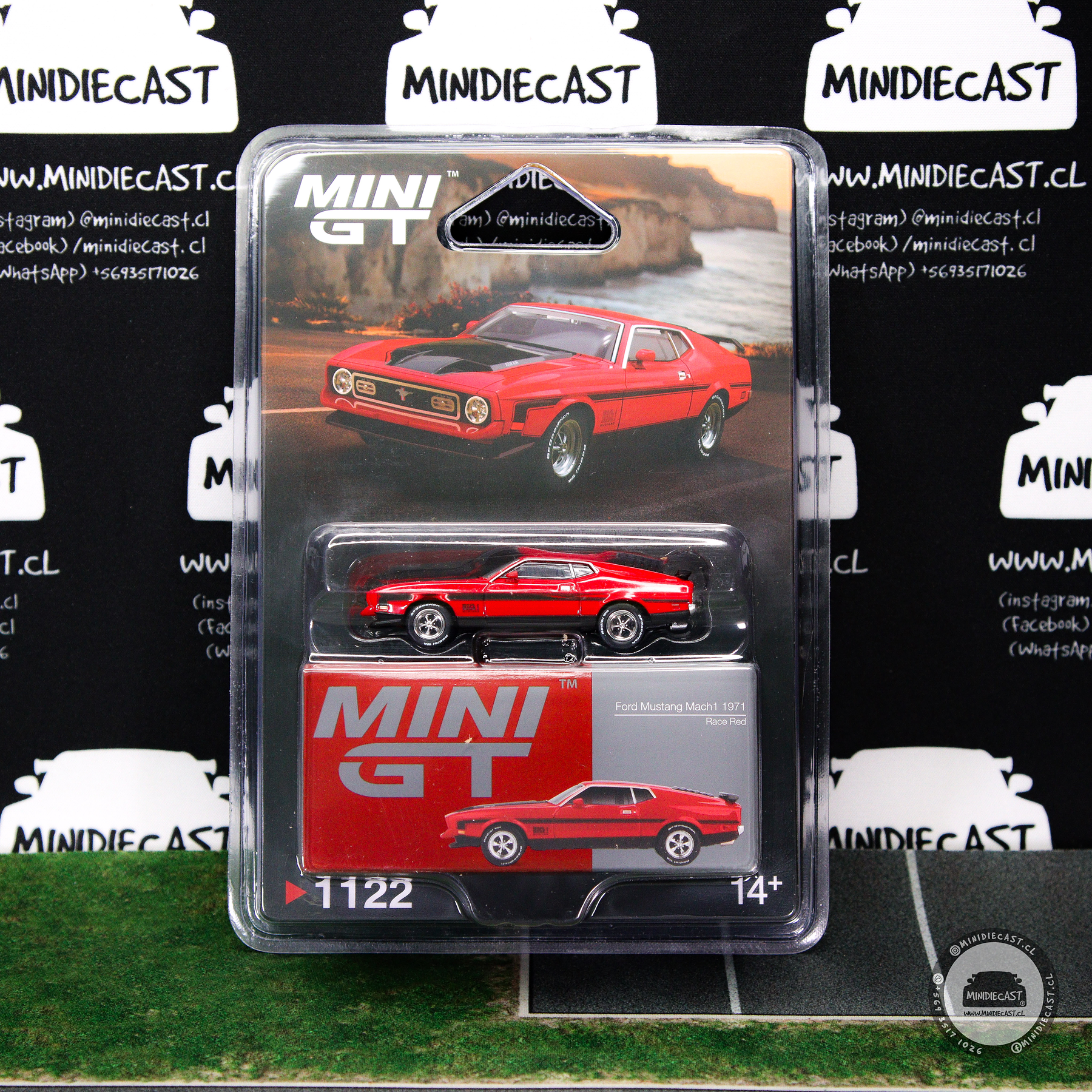 Mini GT 1:64 Ford Mustang Mach1 1971 – Race Red – Mijo Exclusives.