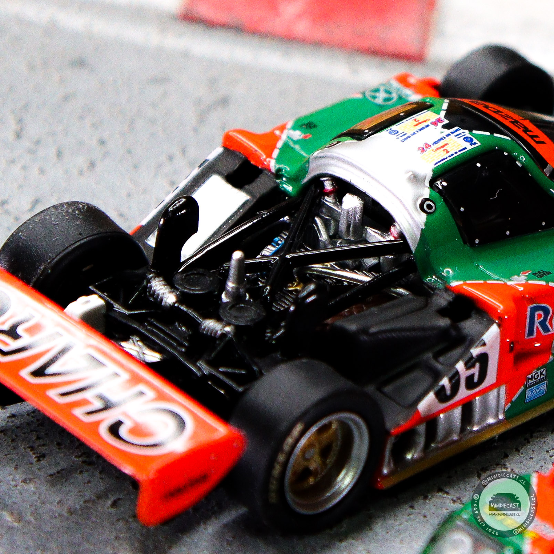 Pop Race 1:64 Mazda 787B 1991 Le Mans 24H Winner.