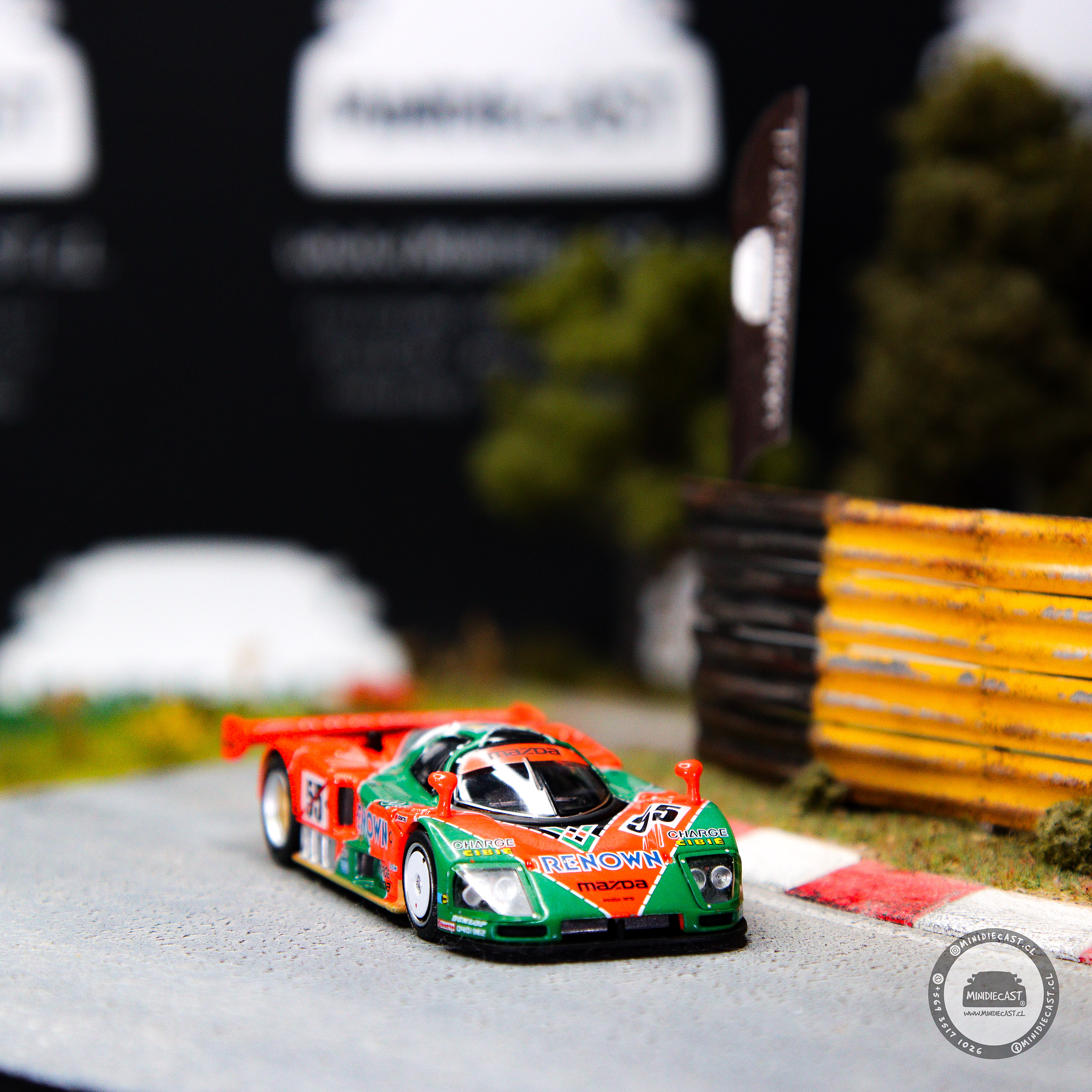 Pop Race 1:64 Mazda 787B 1991 Le Mans 24H Winner.