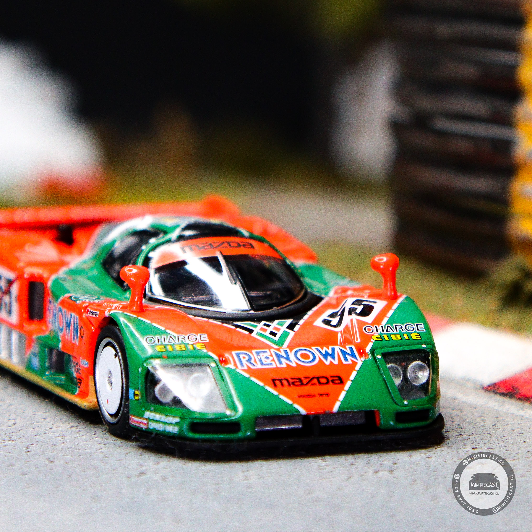 Pop Race 1:64 Mazda 787B 1991 Le Mans 24H Winner.