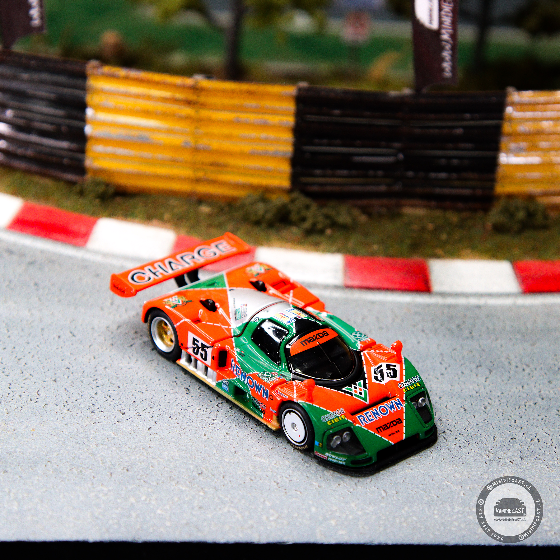 Pop Race 1:64 Mazda 787B 1991 Le Mans 24H Winner.