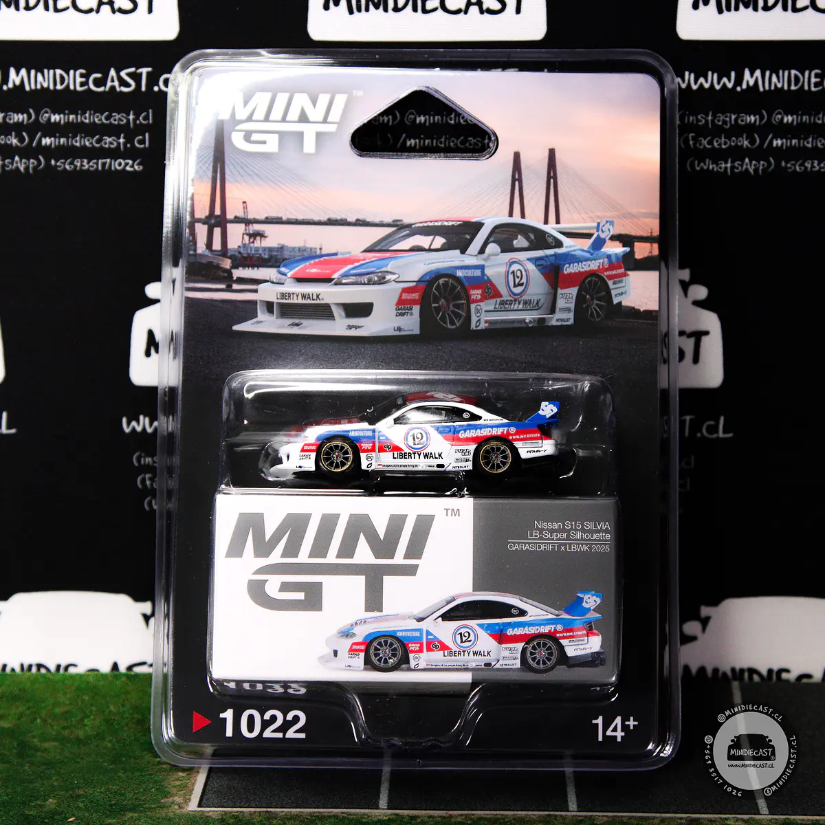 ミニカー MINIGT LBWK Nissan GT-R Satin Silver RHD Mini GT 1:64 Nissan LB-Super Silhouette S15 SILVIA GARASIDRI
