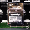 Mini GT 1:64 BMW 750IL – Aspen Silver Metallic – Mijo Exclusives