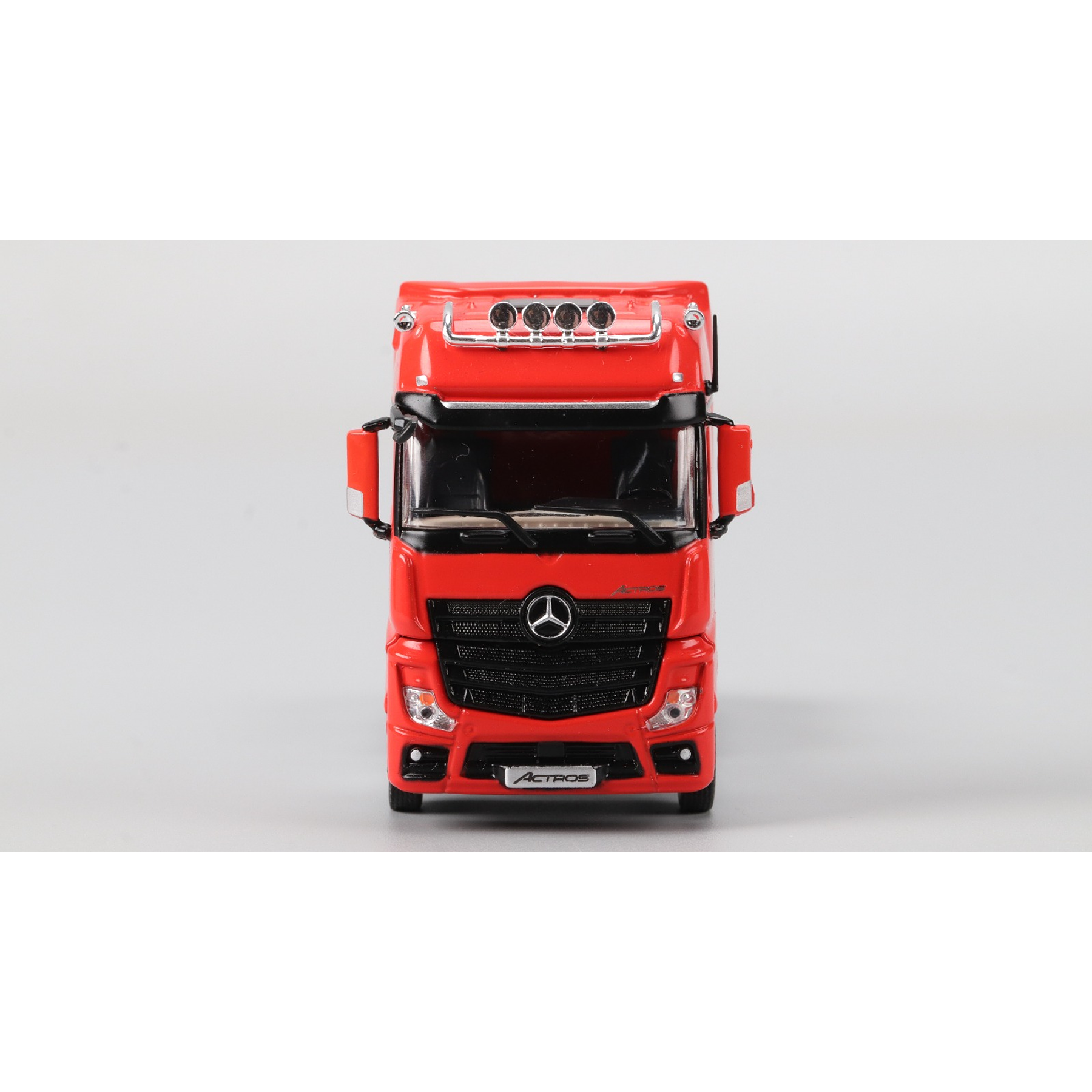 (PREVENTA) Time Micro 1:64 Mercedes-Benz - Flatbed Transport Trailer - Red