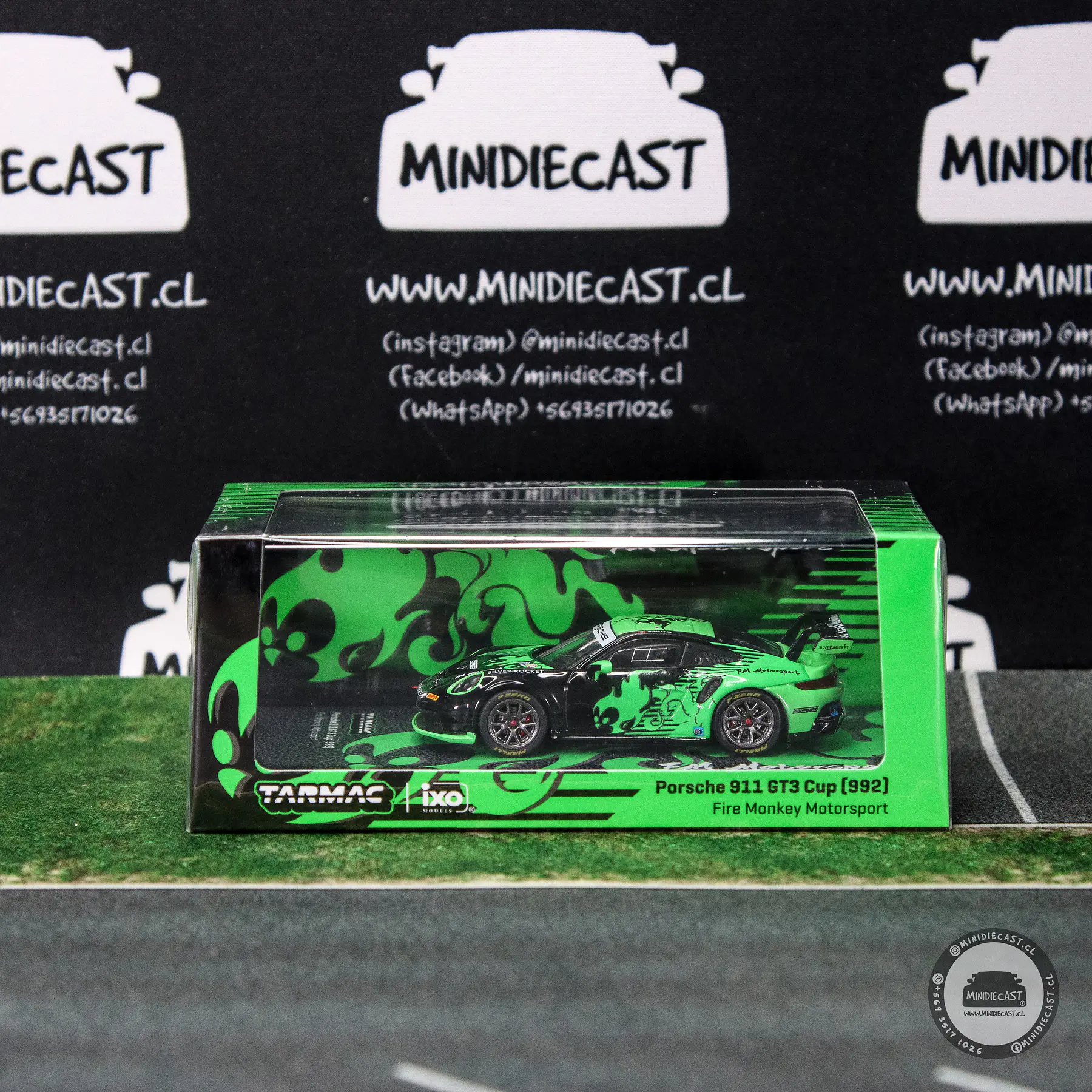 Tarmac Works 1:64 HOBBY64 Porsche 911 GT3 Cup (992) Fire Monkey Motorsport.