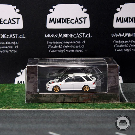 Motorhelix 1:64 Subaru Impreza Wagon WRX STi Version VI (GC8) Pure White