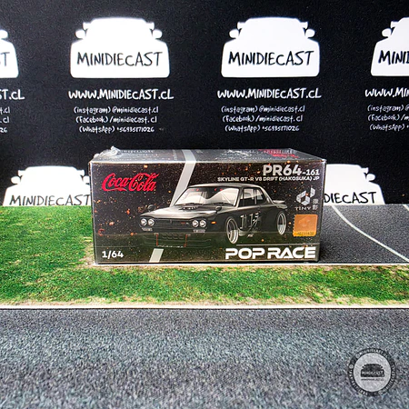 Pop Race 1:64 Nissan Skyline GT-R DRIFT (HAKOSUKA) - COCA COLA Zero JP Black Chrome