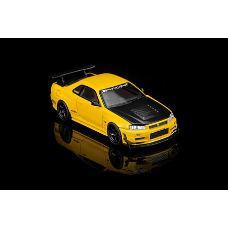 (PREVENTA) Motorhelix 1:64 Nissan Skyline GT-R (R34) Custom Edition - Lightning Yellow Custom with GT Aero Kit