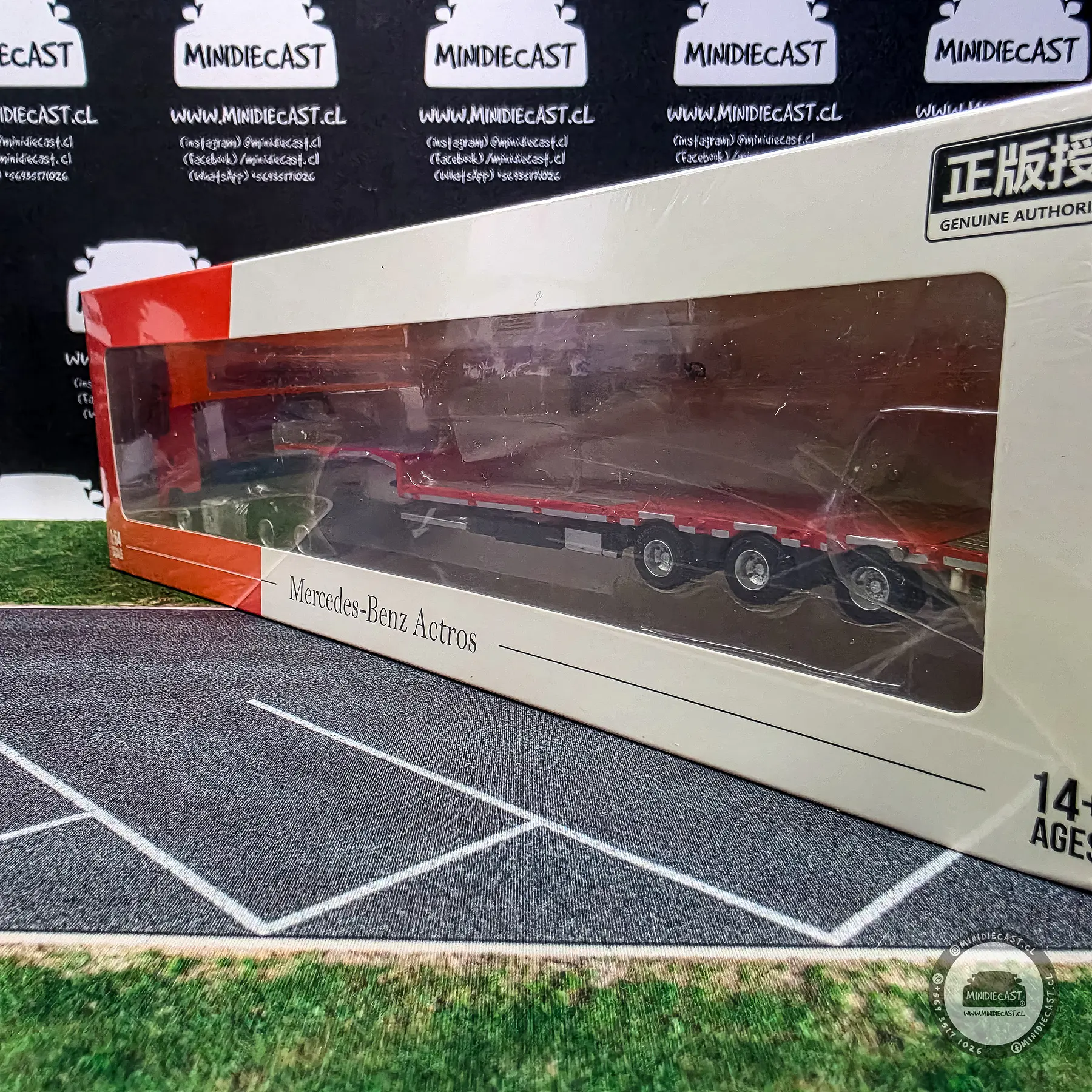 Time Micro x Perks 1:64 Mercedes-Benz - Flatbed Transport Trailer - Red