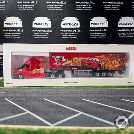 Cool Car 1:64 Freightliner Lightning McQueen.