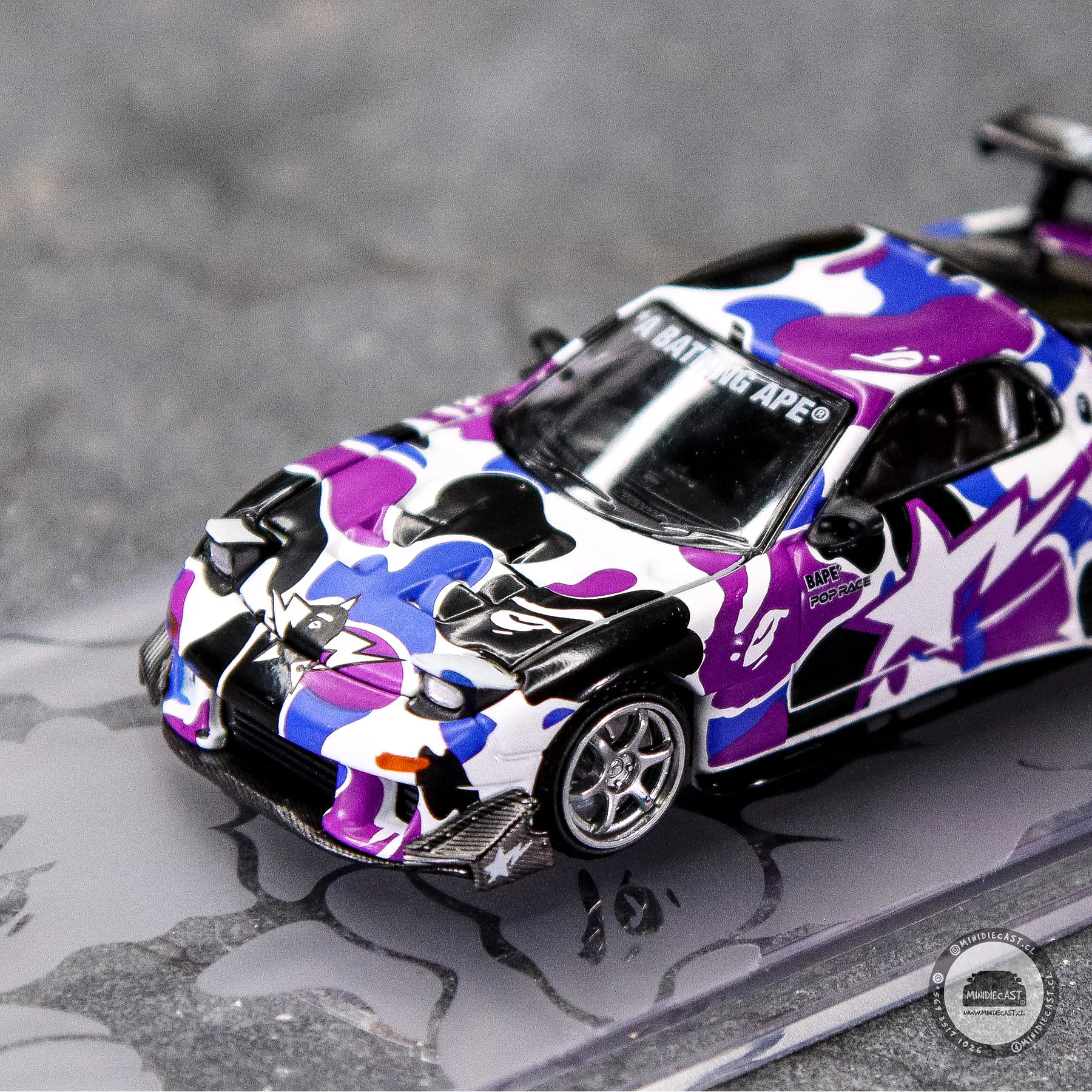 Pop Race 1:64 Mazda RX-7 FD3S Re-Amemiya BAPE STORE Hong Kong 20th Anniversary Special Edition