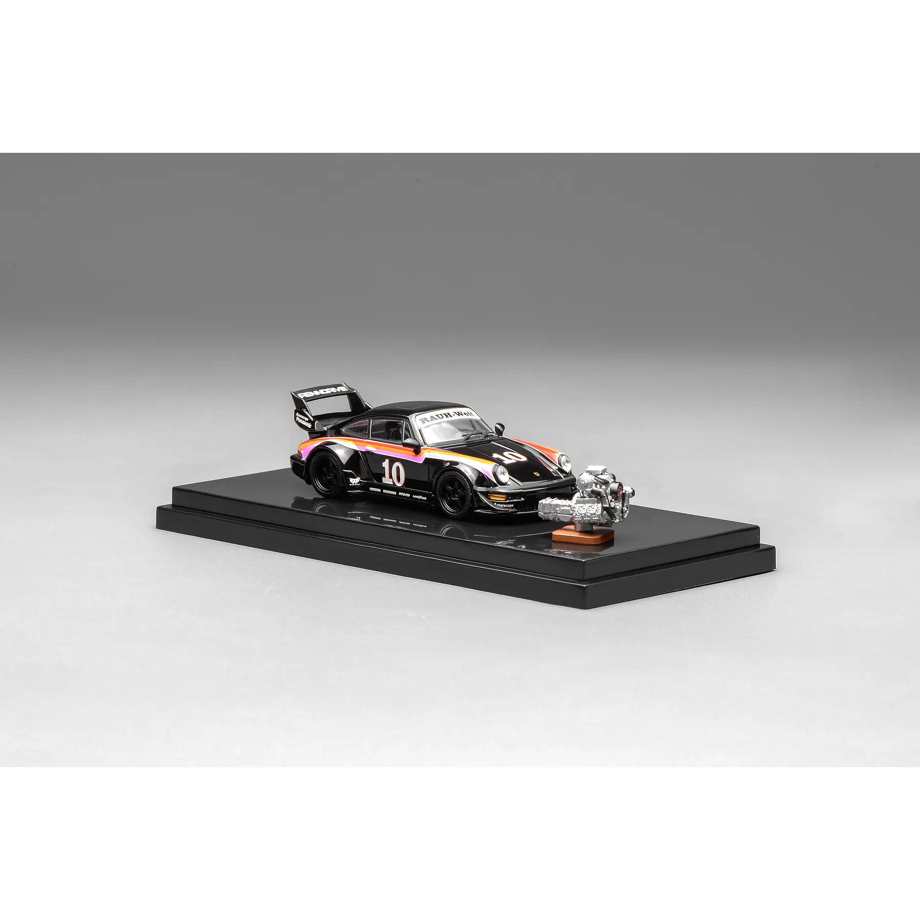 (PREVENTA) Motorhelix 1:64 Porsche RWB 964 #10 with magnetic air-cooled engine