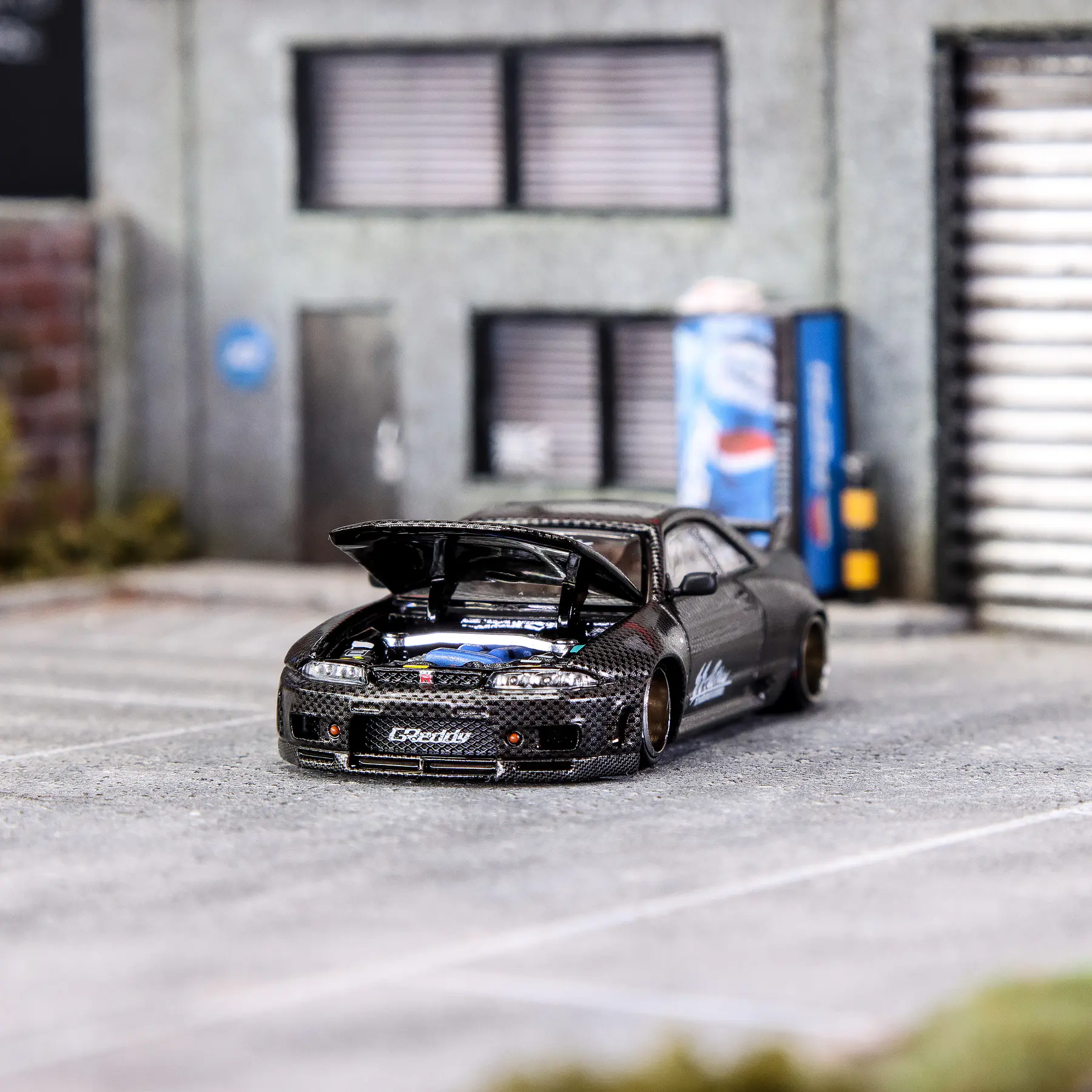 Kaido House x Mini GT 1:64 Nissan Skyline GT-R (R33) Active Carbon R