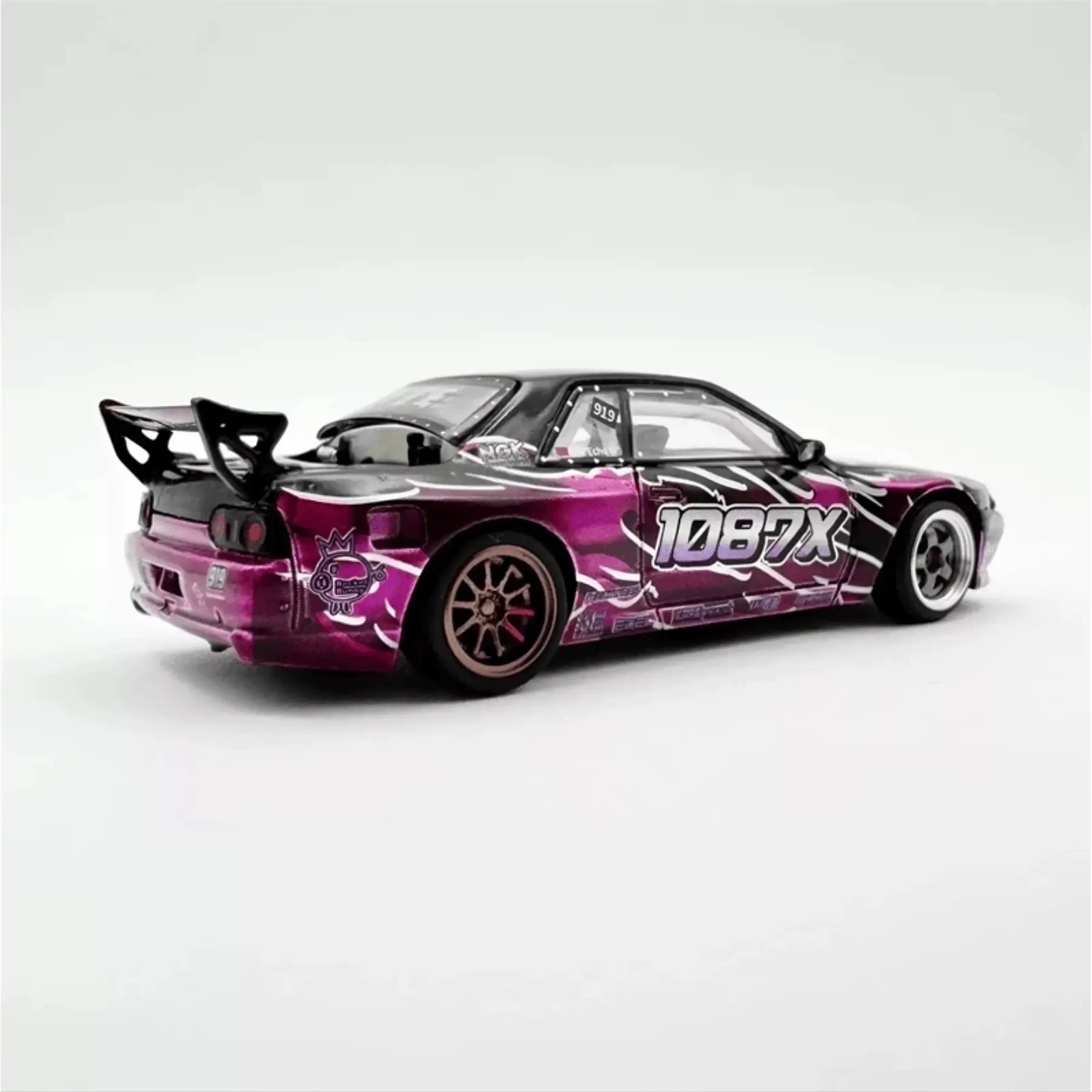 XCARTOYS 1:64 PANDEM Nissan R32 Echo Gao HEC 2026