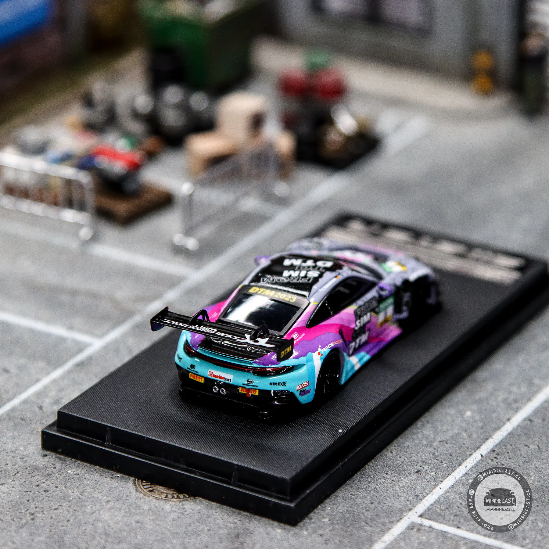 Star Race 1:64 Porsche 911 GT3 R (992) Black Purple #9.