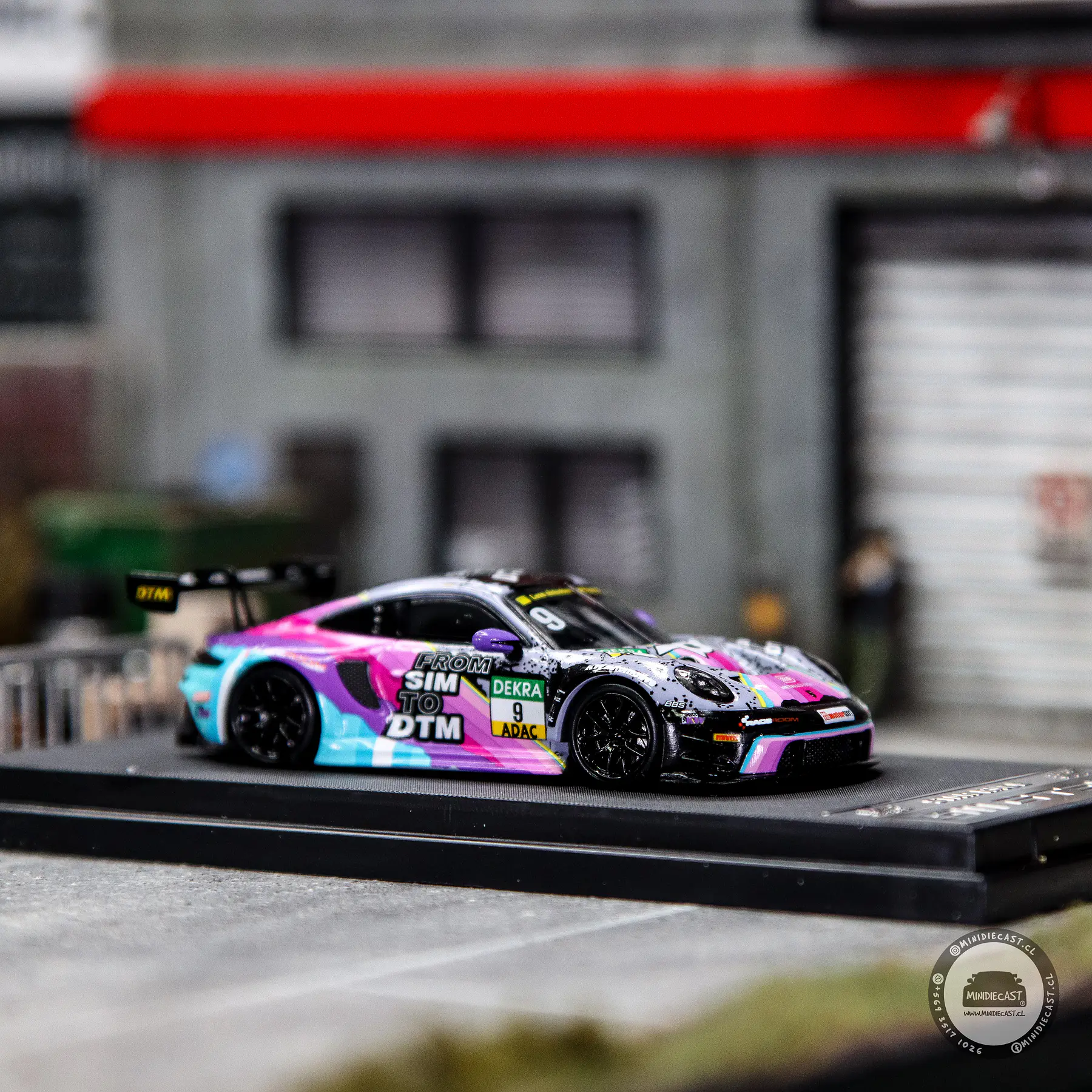 Star Race 1:64 Porsche 911 GT3 R (992) Black Purple #9.