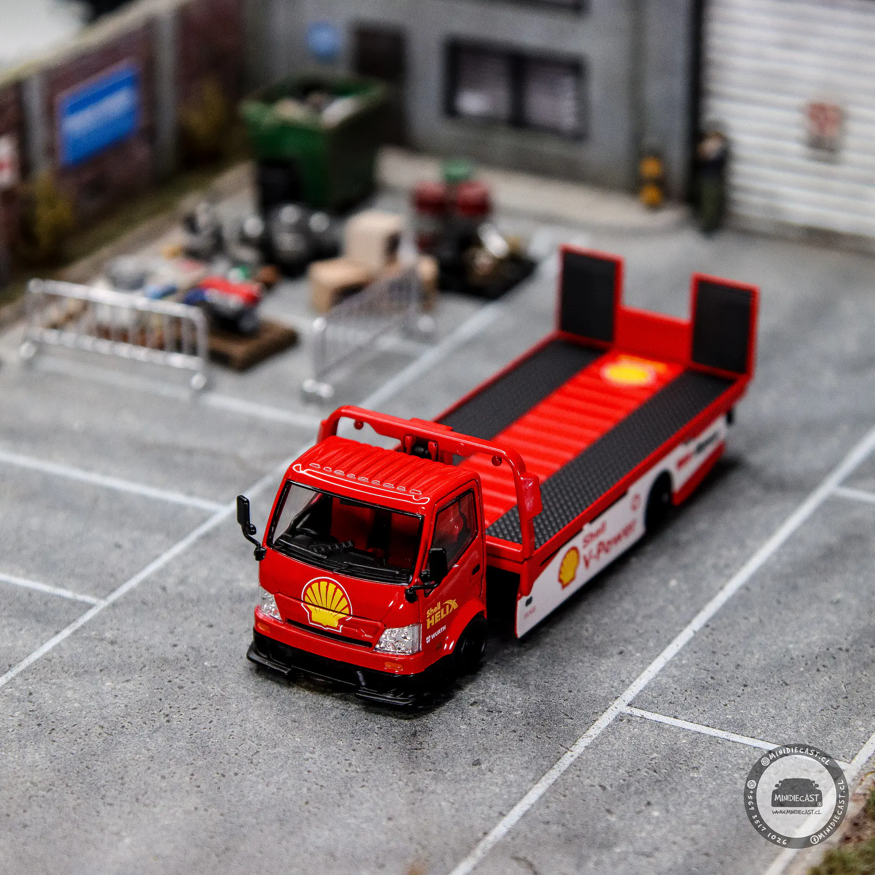 Cool Car 1:64 H300 flatbed transport trailer Shell.