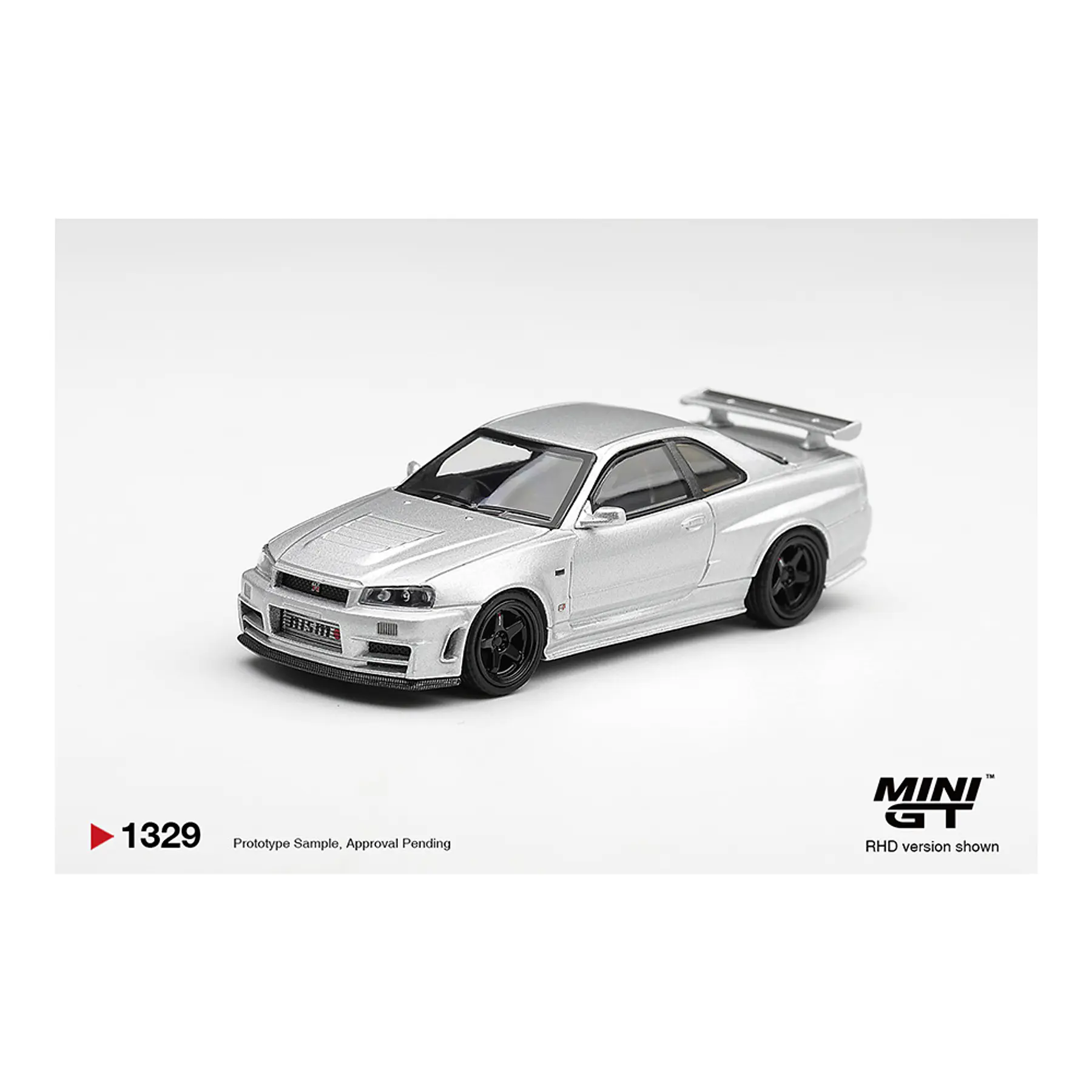 (PREVENTA) Mini GT 1:64 Nissan NISMO R34GT-R Z-tune Z-Tune Silver – Limited Edition