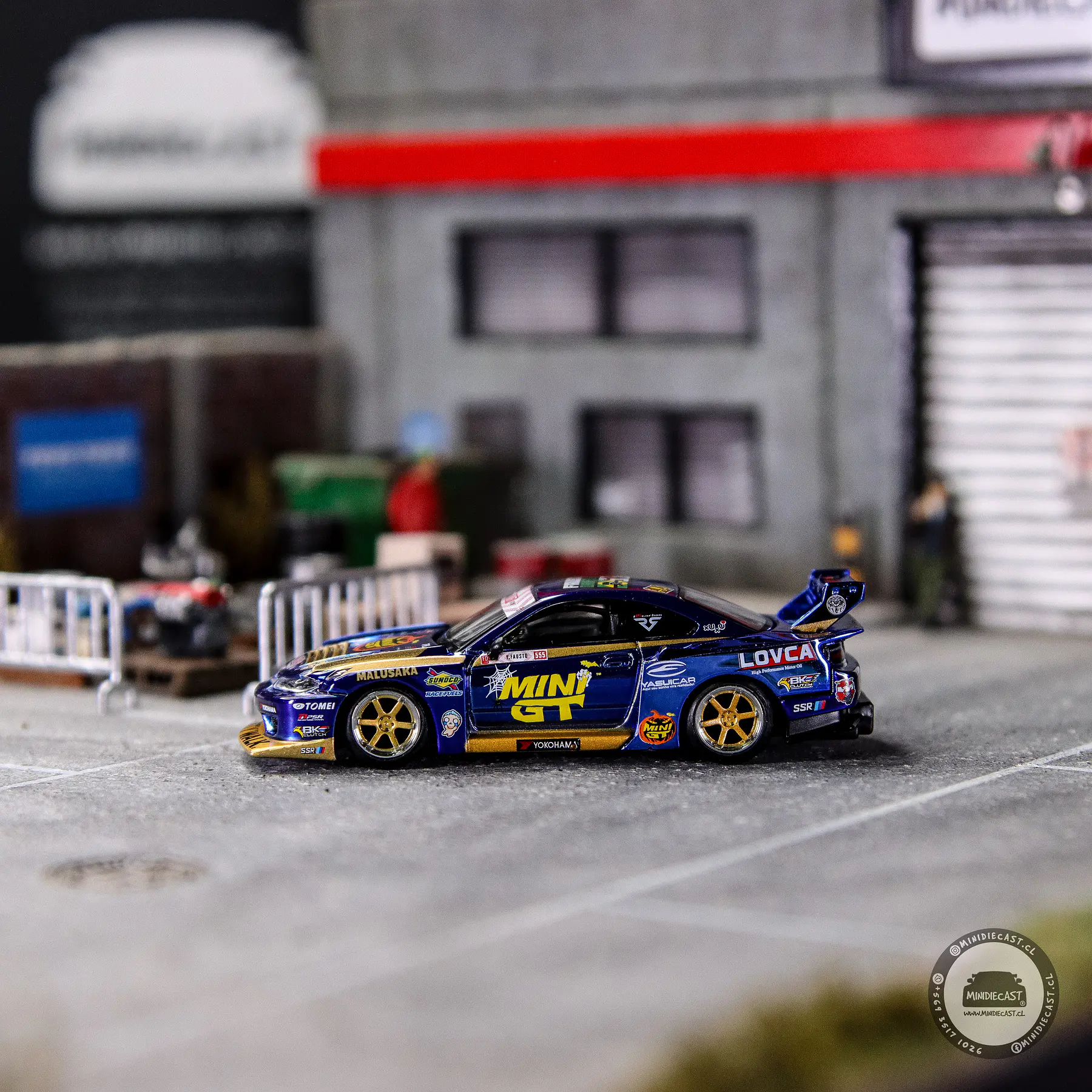 Mini GT 1:64 Nissan LB-Super Silhouette S15 SILVIA #555 Team MINI GT Liberty Walk 2025 Formula Drift Halloween Special – Chrome Blue. 