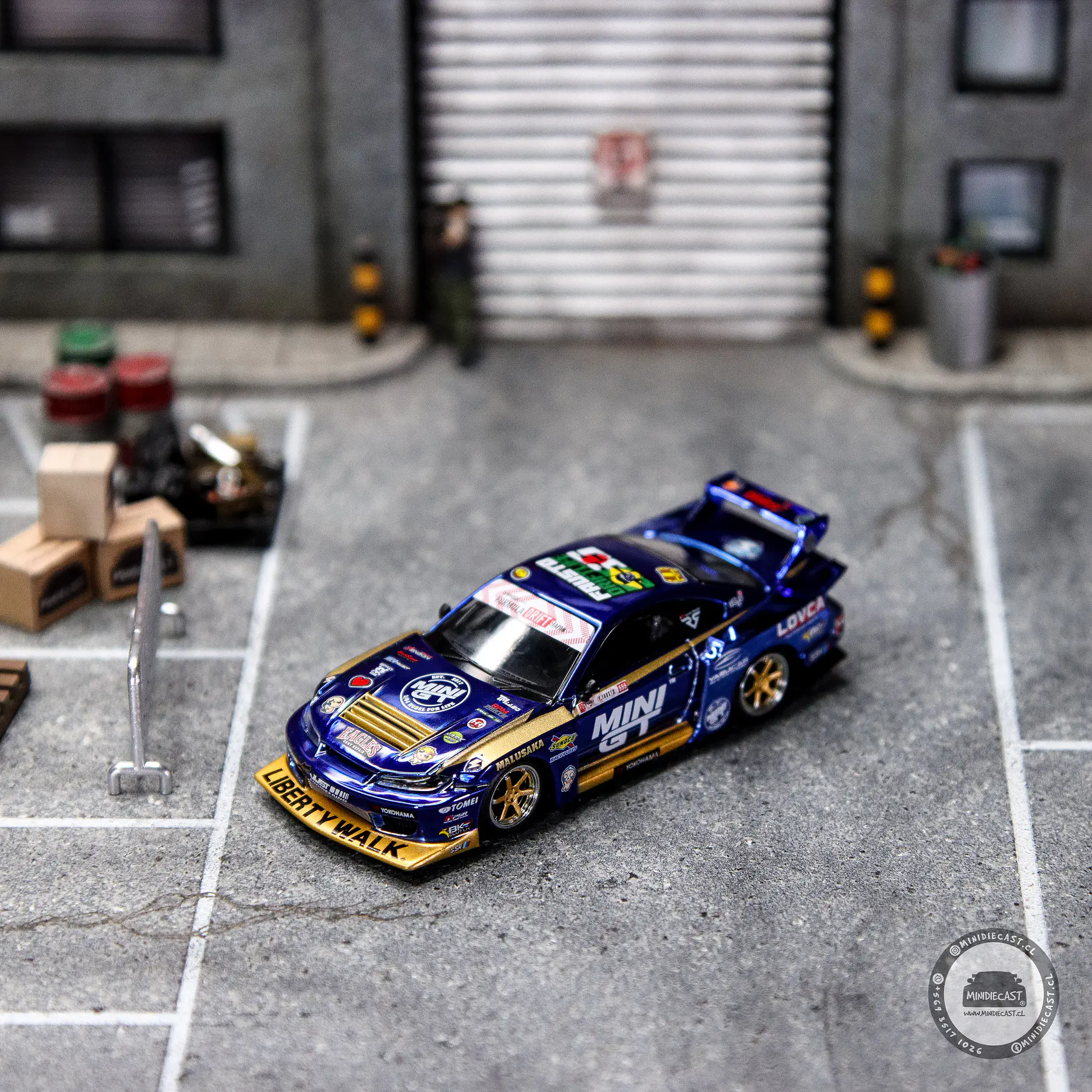 Mini GT 1:64 Nissan LB-Super Silhouette S15 SILVIA #555 Team MINI GT Liberty Walk 2025 Formula Drift – Chrome Blue. 