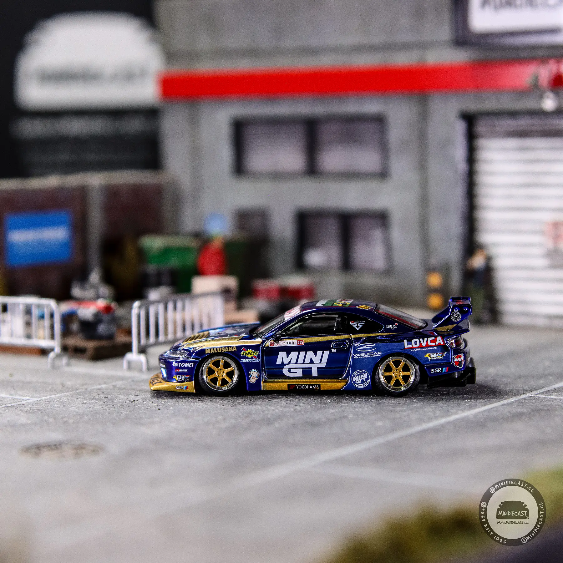 Mini GT 1:64 Nissan LB-Super Silhouette S15 SILVIA #555 Team MINI GT Liberty Walk 2025 Formula Drift – Chrome Blue. 