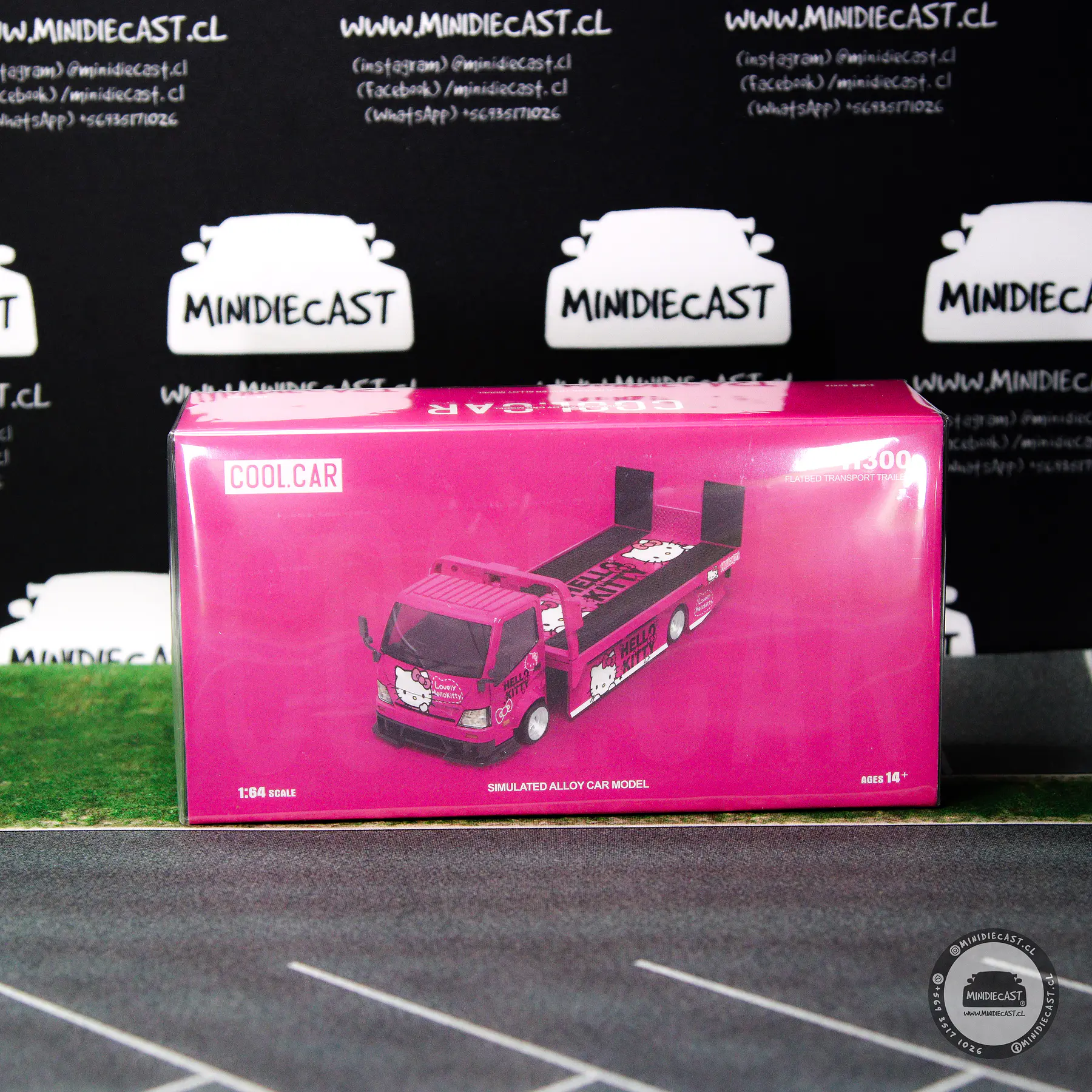 Cool Car 1:64 H300 Flatbed Transport Hello Kitty Deep Pink. 