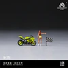 (PREVENTA) MoreArt 1:64 Motorcycle Grazie Vale Flag Racing with Girl Doll Resin Model