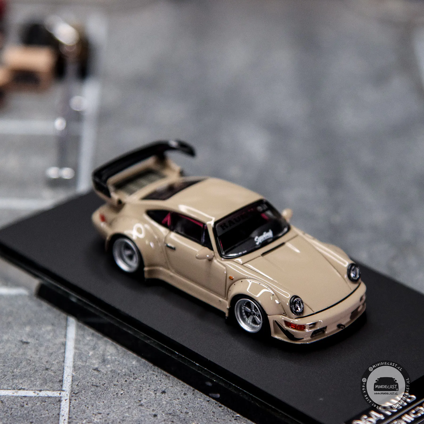 Time Micro 1:64 RWB 964 Light Brown Synthetic. 