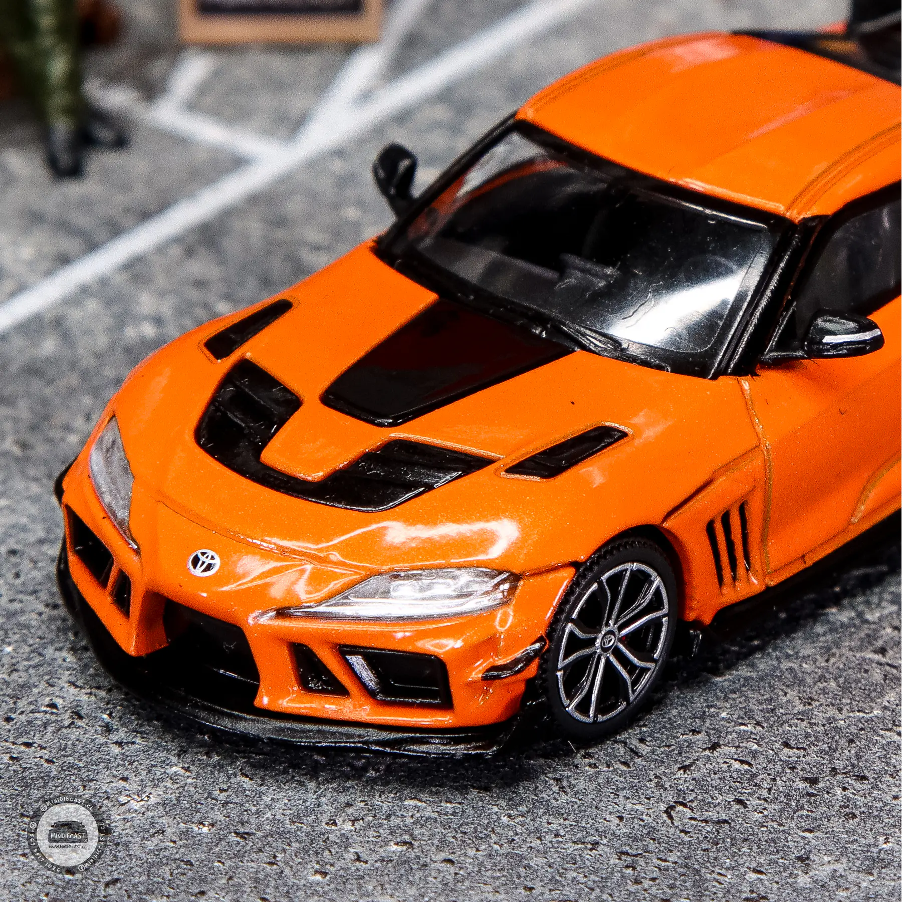 Pop Race 1:64 Toyota Darwin PRO 66G NWB Supra Orange