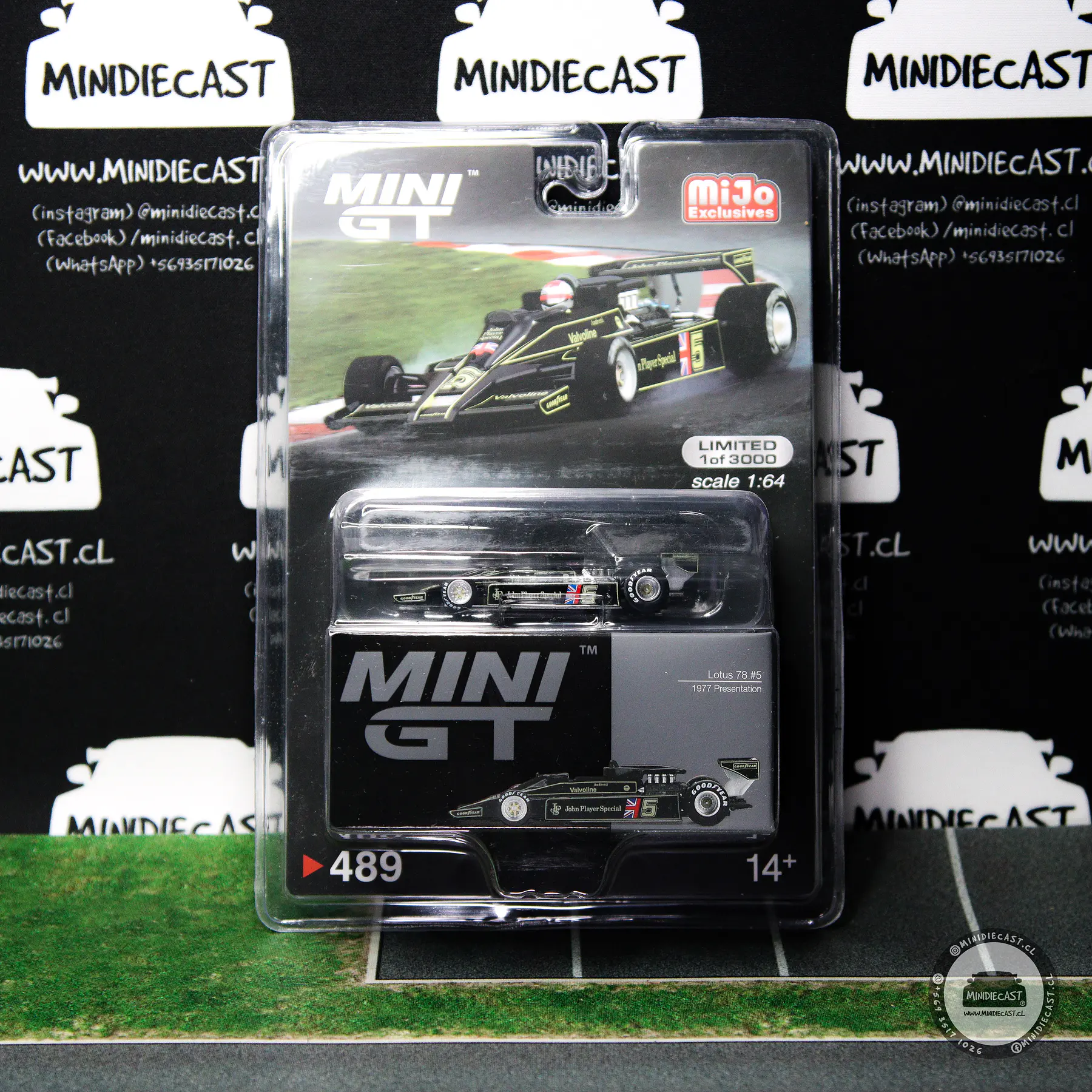 Mini GT 1:64 Lotus 78 #5 1977 Presentation