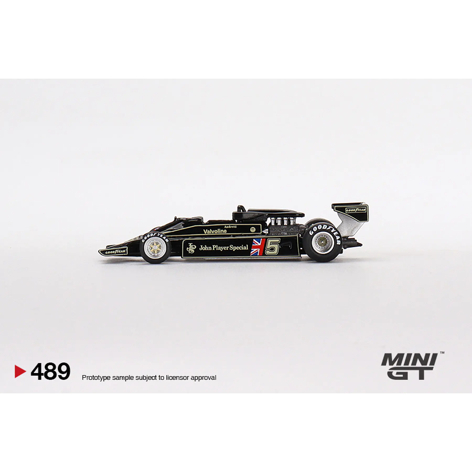 Mini GT 1:64 Lotus 78 #5 1977 Presentation