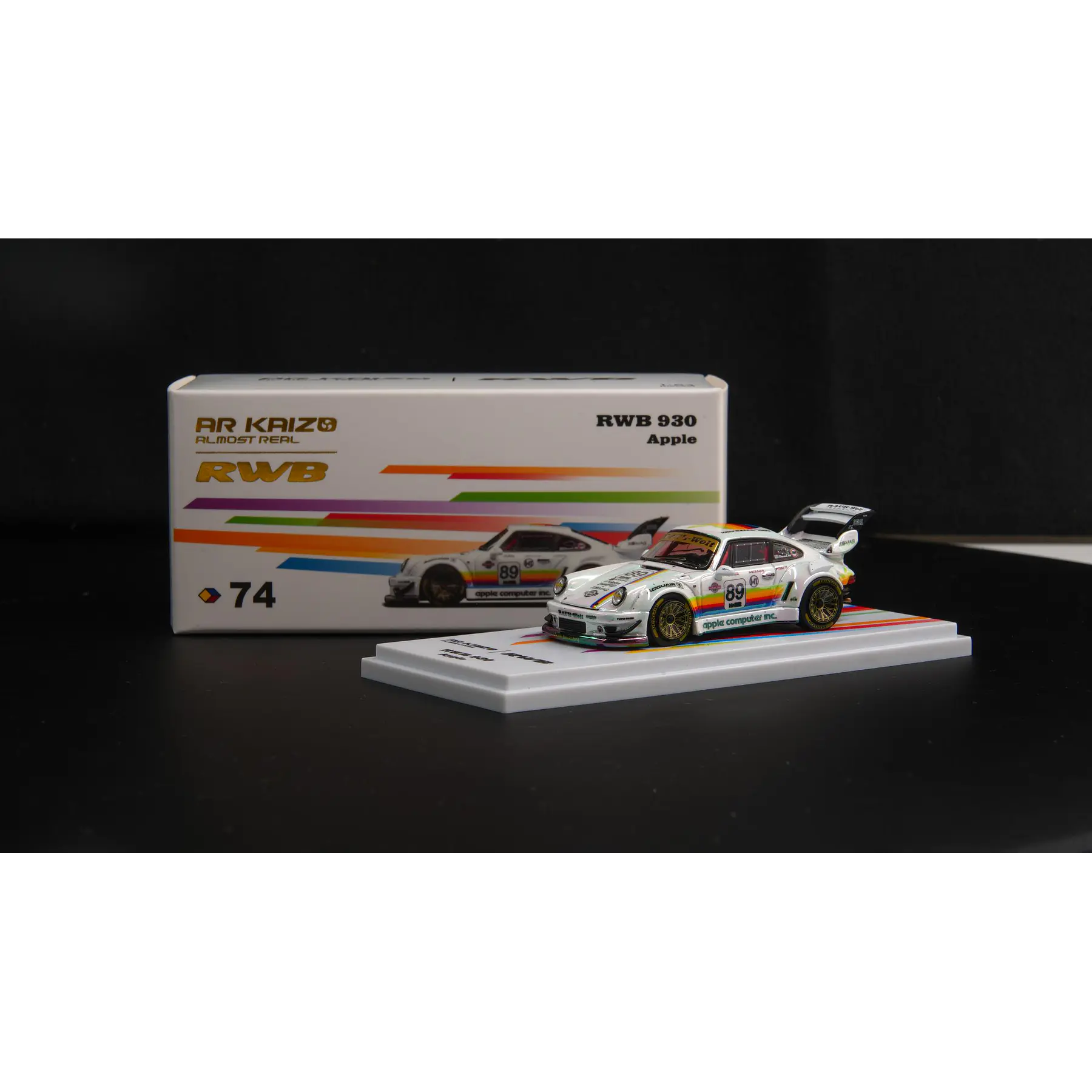 (PREVENTA) Almost Real KAIZO 1:64 Porsche RWB 930 APPLE
