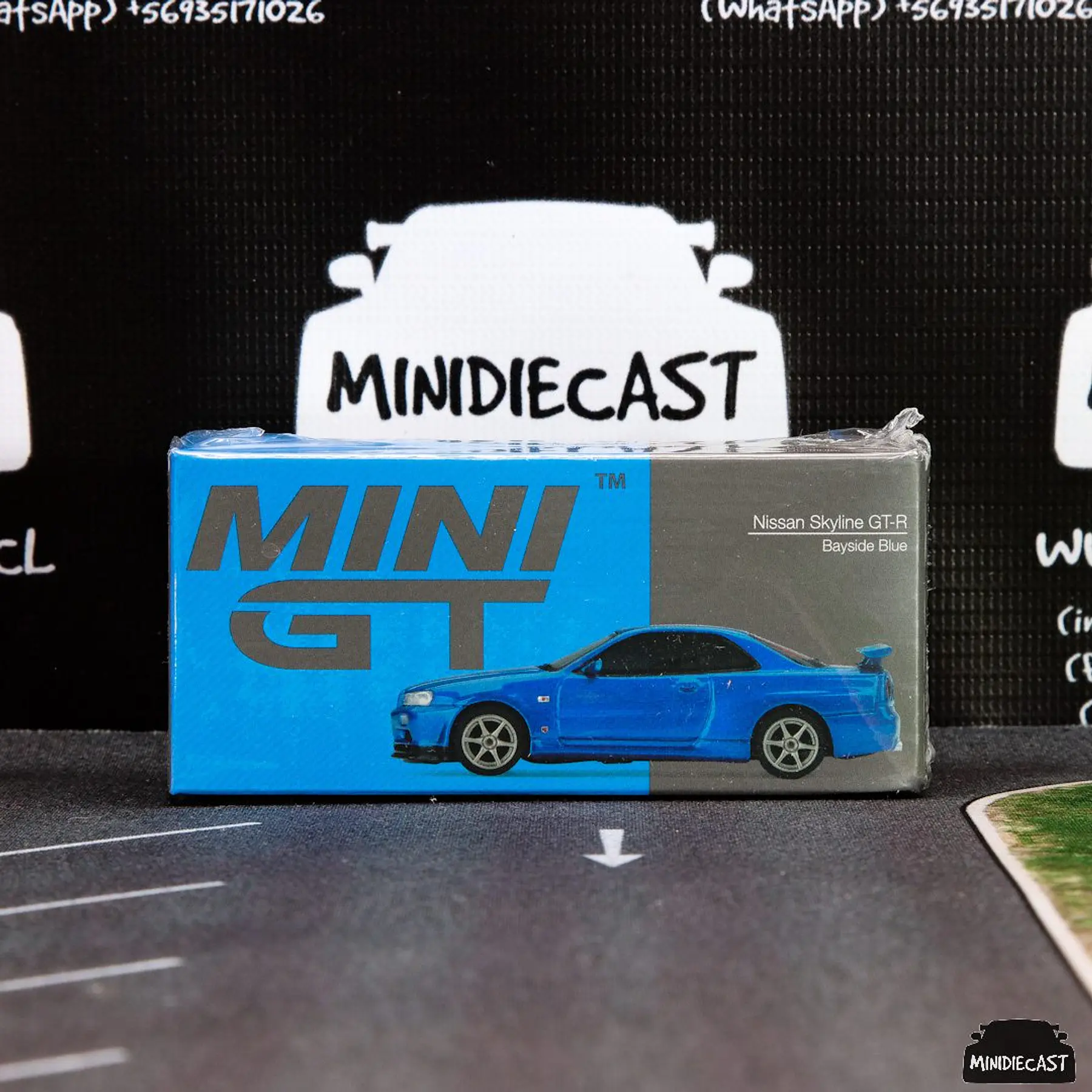 Mini GT 1:64 Nissan Skyline GT-R (R34) V-Spec II Bayside Blue