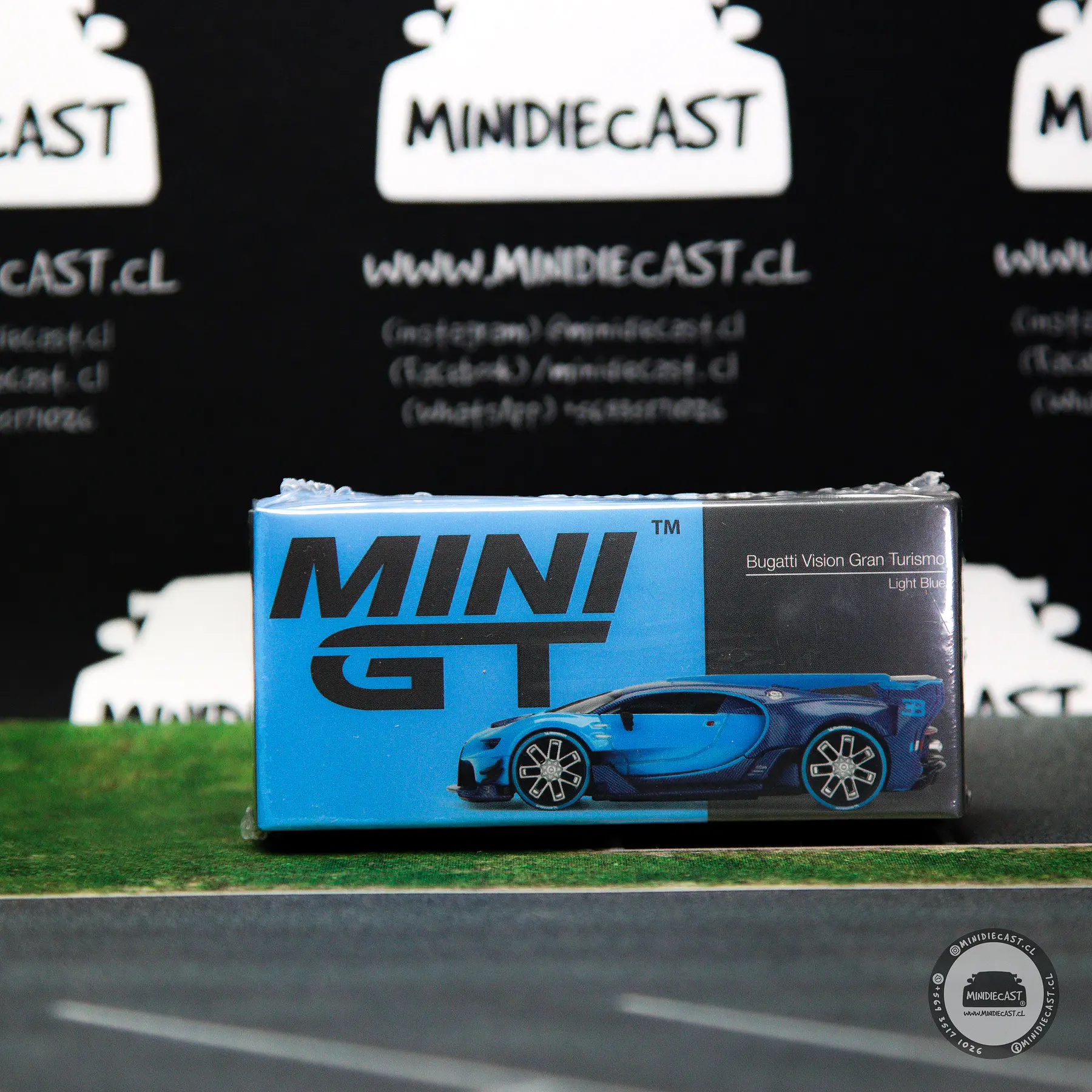 Mini GT 1:64 Bugatti Vision Gran Turismo Blue