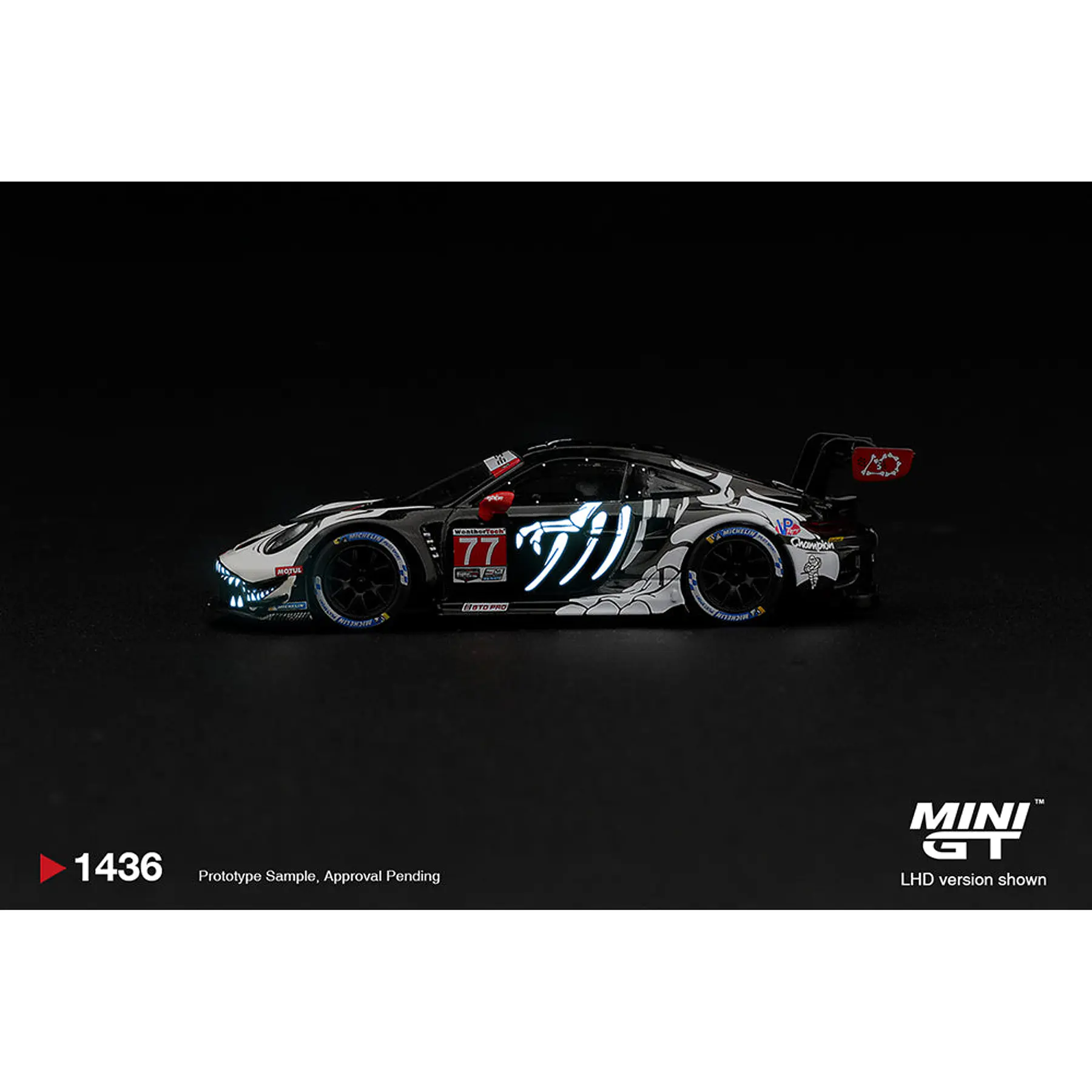 (PREVENTA) Mini GT 1:64 Porsche 911 GT3 R (992) #77 AO Racing “Skeleton Rexy” 2026 IMSA Petit Le Mans – (Glow in the Dark) – Limited Edition