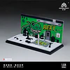 (PREVENTA) MoreArt 1:64 Rexy green Diorama garage