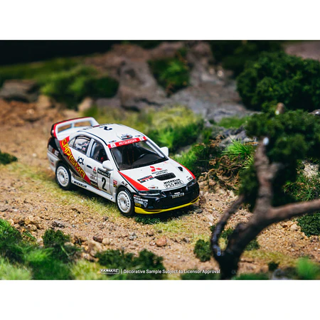 (PREVENTA) Tarmac Works GLOBAL64 1:64 Mitsubishi Carisma GT Evolution IV RAC Rally 1997 Richard Burns