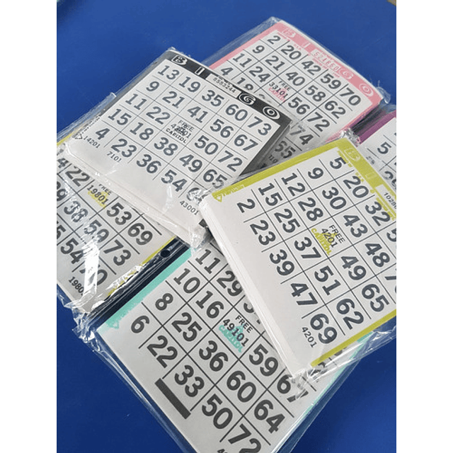 300 Cartones De Bingo, Colores Surtidos 