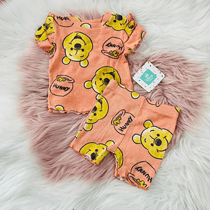 Conjunto Winnie the Poh - 6/9M