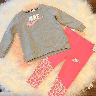 Conjunto Nike Animal Print - 24M