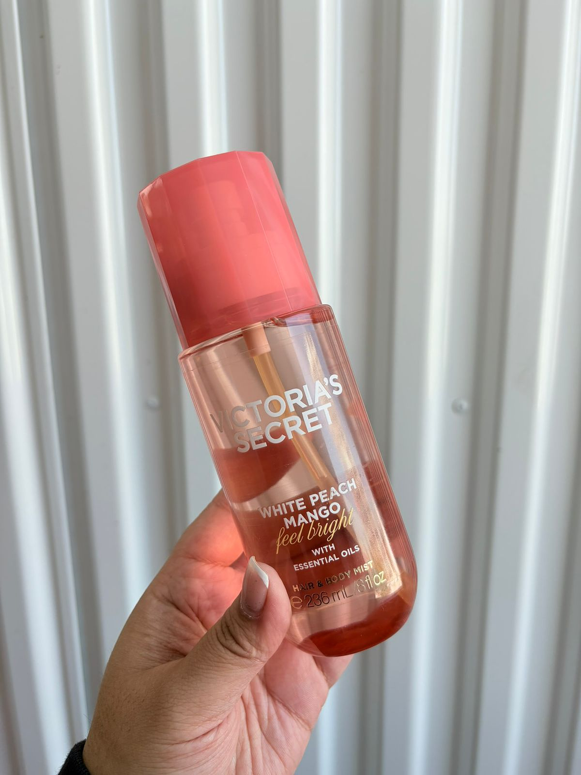 Victoria's Secret White Peach Mango Hair & Body Mist 1