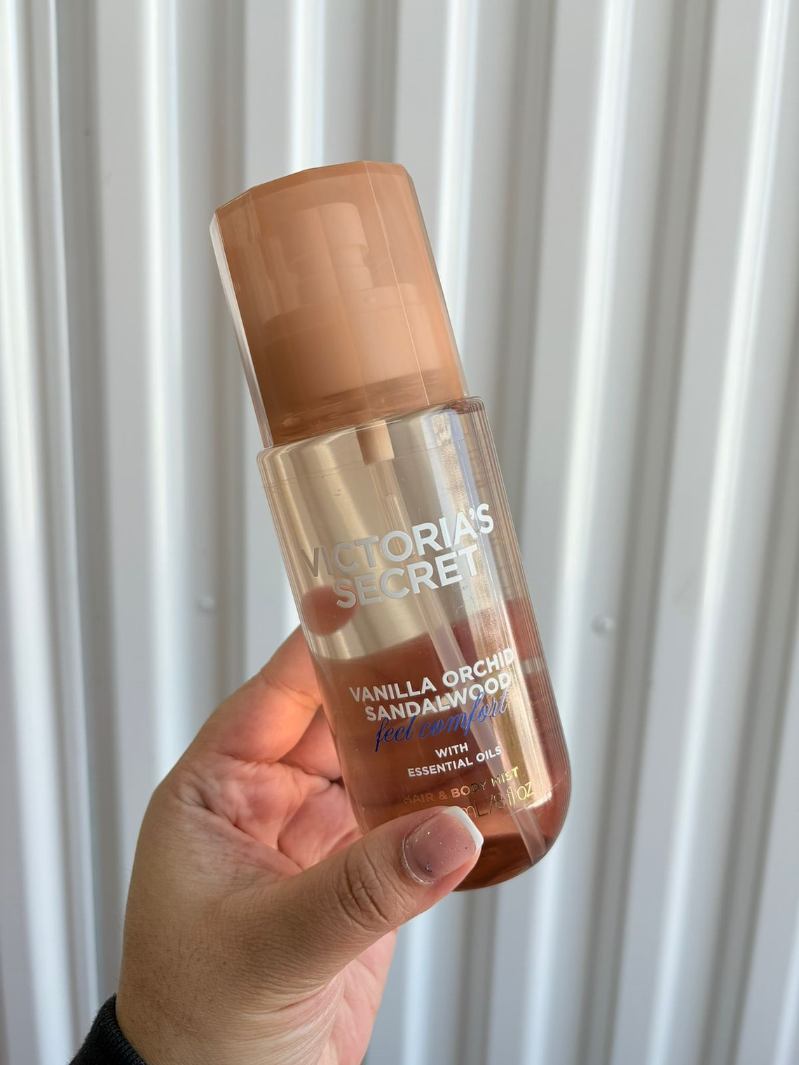 Victoria's Secret Vanilla Orchid Sandalwood Hair & Body Mist 1