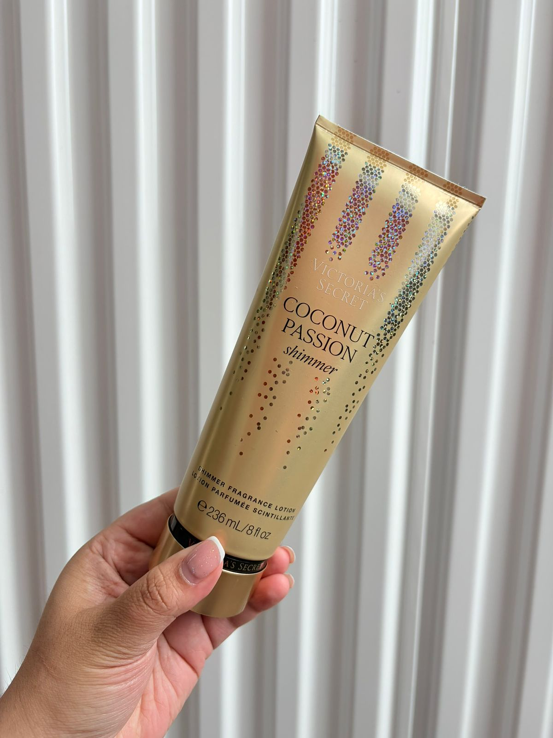 Victoria's Secret Coconut Passion Shimmmer Lotion 1