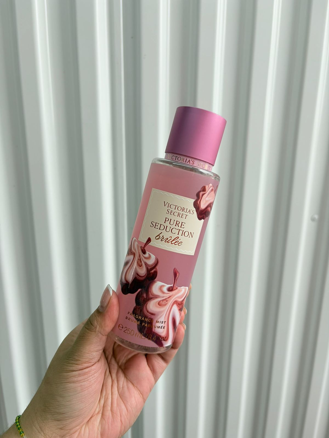 Victoria's Secret Pure Seduction Brulee Fragance Mist  1