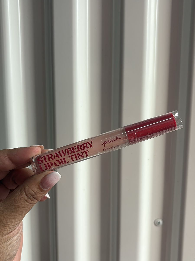 Strawberry Lip Oil Tint 1