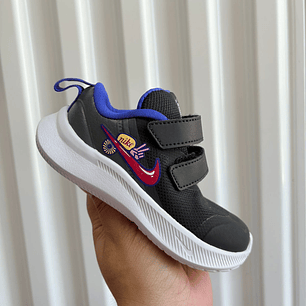 Zapatillas Nike Peace T23,5